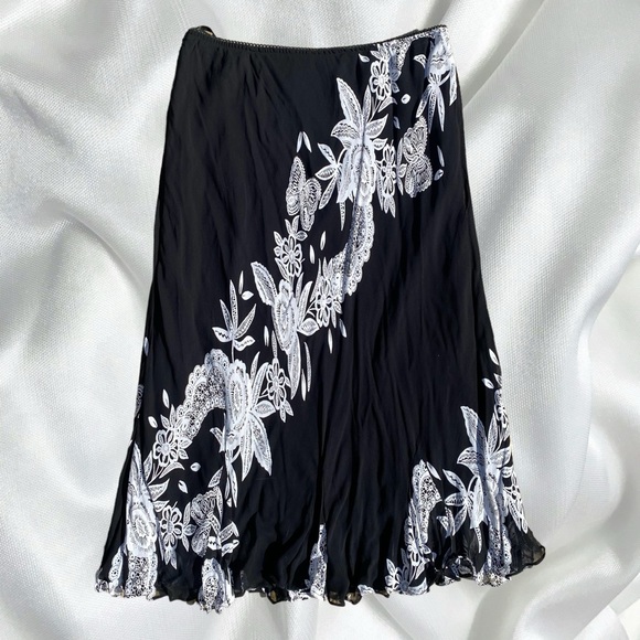 Y2k grunge fairy embellished floral midi skirt - Picture 4 of 5